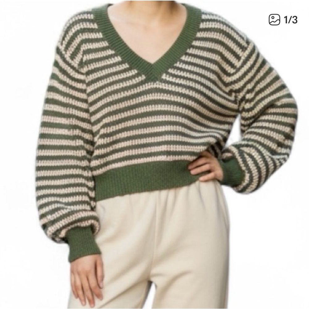 Sachin + Babi Green & Pink V-Neck Balloon Sleeve Cropped Oversized Sweater XS